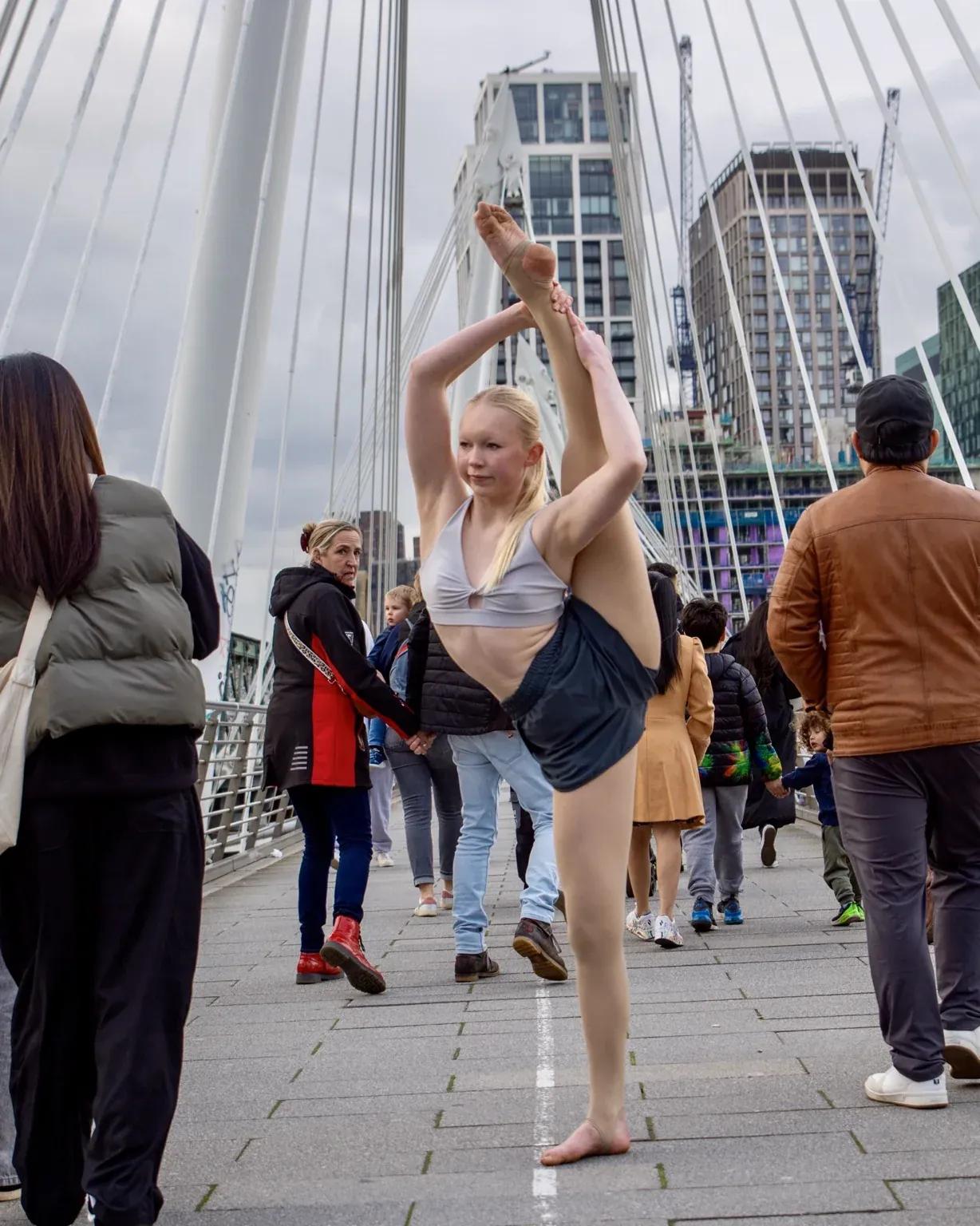 Location dance portrait on a London bridge